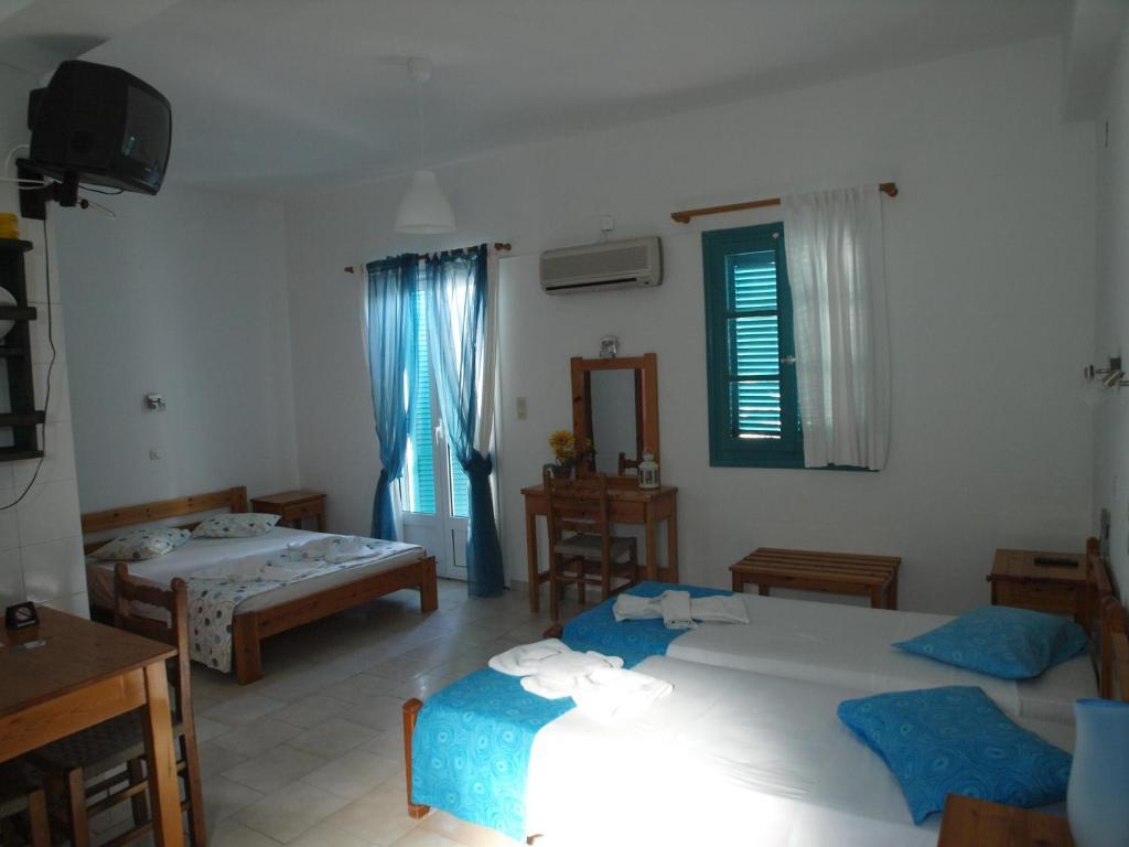 La Selini Hotel Páros Quarto foto